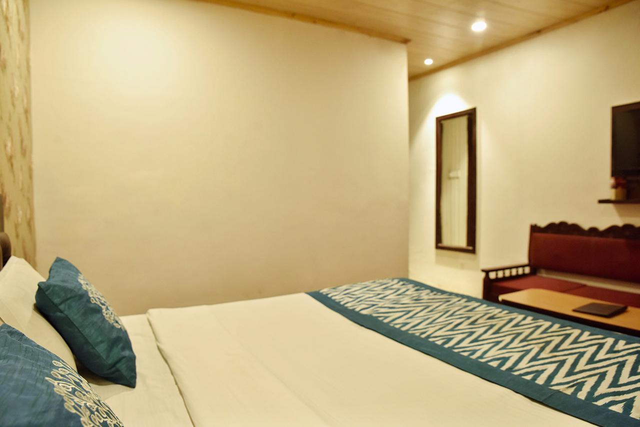 Oyo 8917 Hotel Crystal Palace Σίμλα Εξωτερικό φωτογραφία